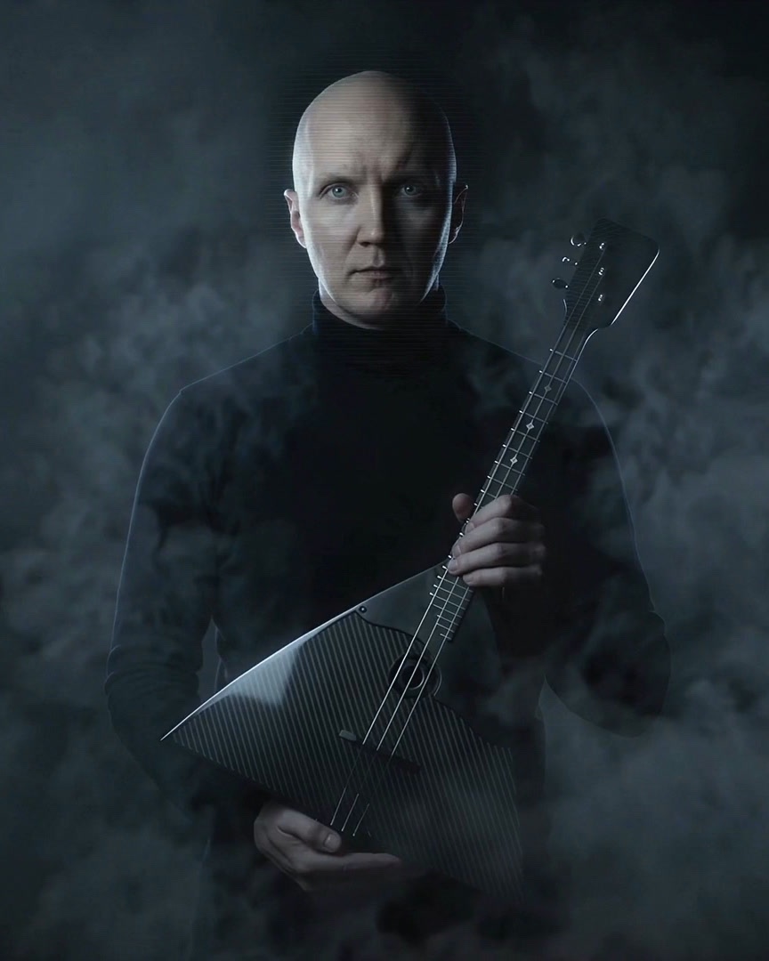 Evo Jackson, film composer, portrait in cinematic smoke